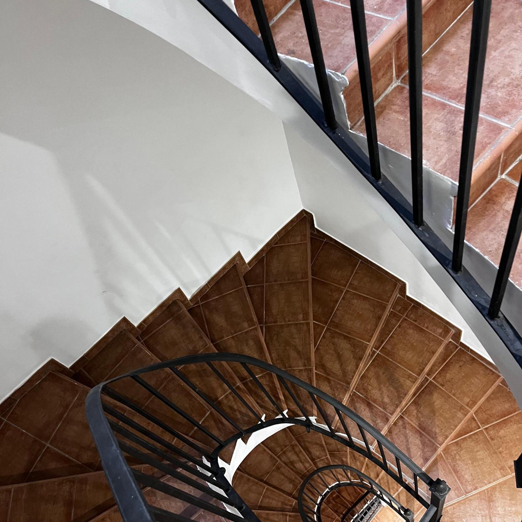 Apartamentos Angelus Plaza Mayor De Graus Zewnętrze zdjęcie